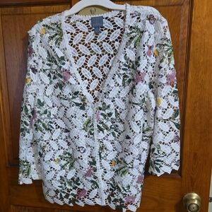 Rabbit Rabbit Rabit White Jacket with 3/4 Sleeve and floral print on the bodice.